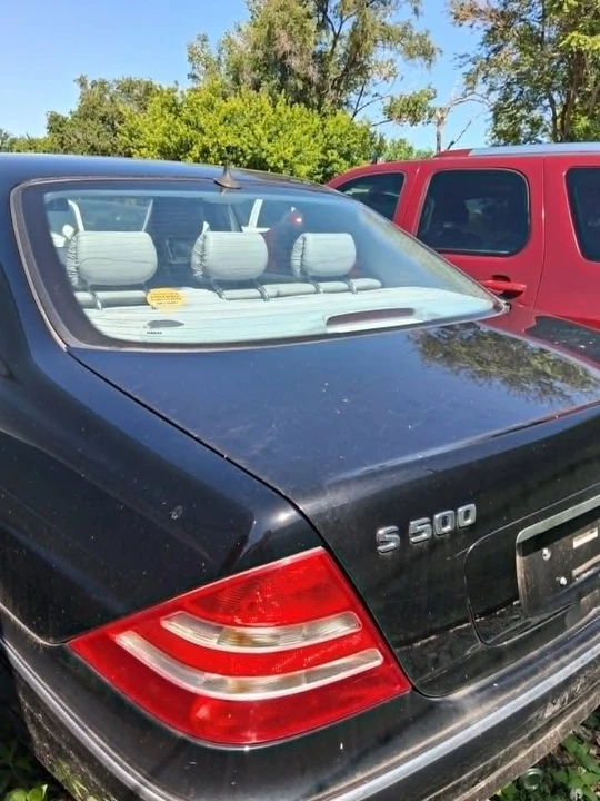 2000 Mercedes-Benz W220 S-Class - Image 4 of 7