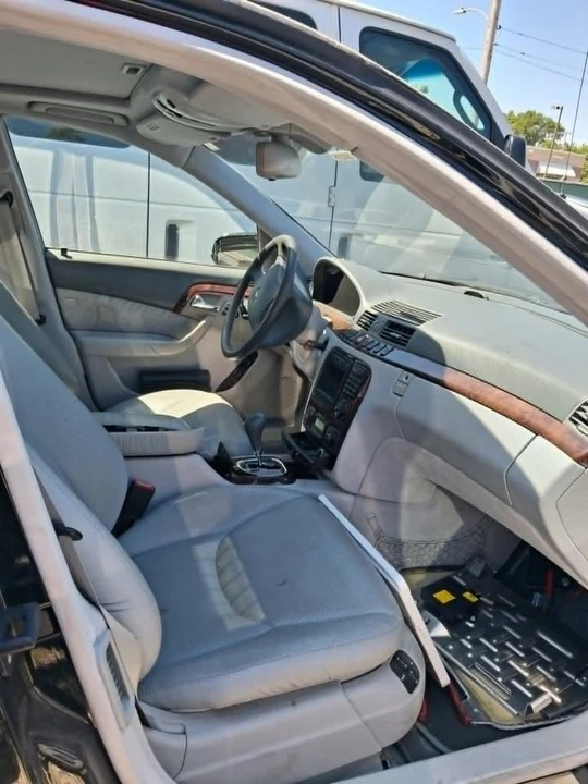 2000 Mercedes-Benz W220 S-Class - Image 5 of 7