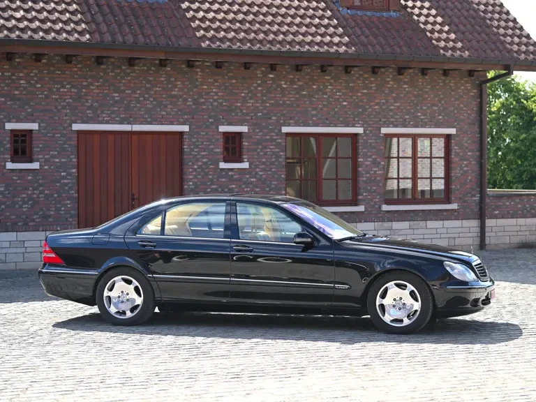 2000 Mercedes-Benz W220 S-Class - Image 9 of 31