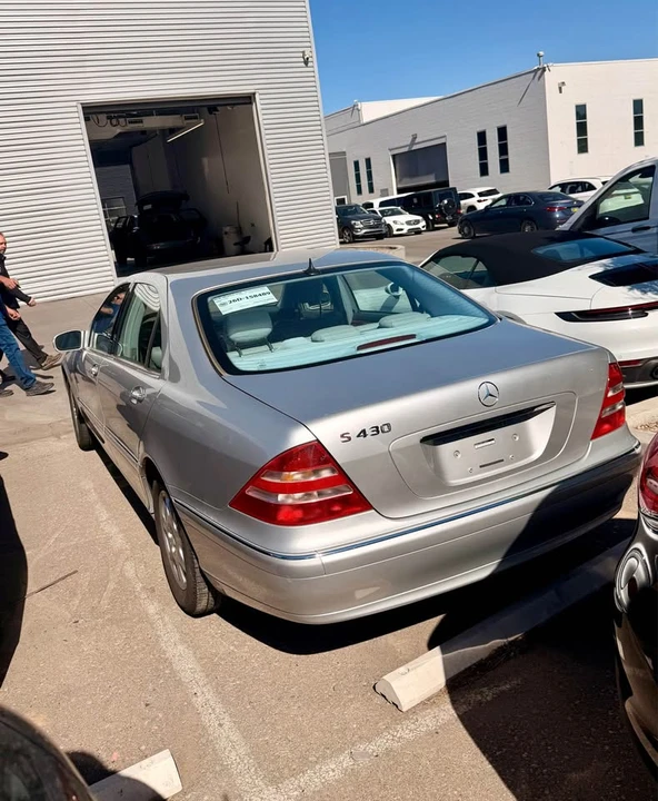 2000 Mercedes-Benz W220 S-Class - Image 7 of 15