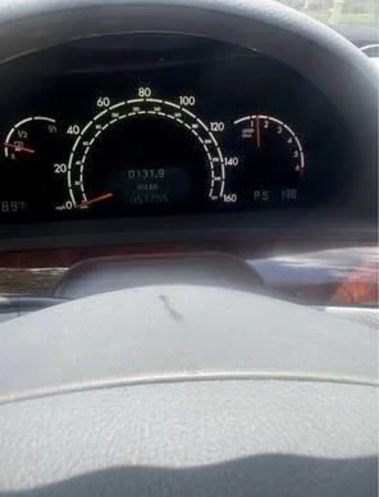 2000 Mercedes-Benz W220 S-Class - Image 5 of 7