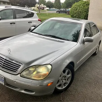 2000 Mercedes-Benz S500