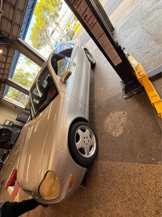2000 Mercedes-Benz W220 S-Class - Image 3 of 8