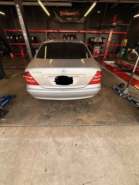 2000 Mercedes-Benz W220 S-Class - Image 4 of 8