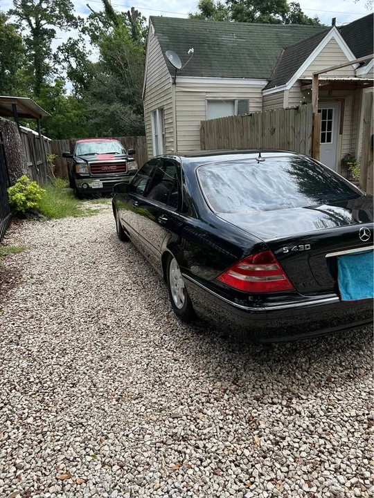 2000 Mercedes-Benz W220 S-Class - Image 11 of 15
