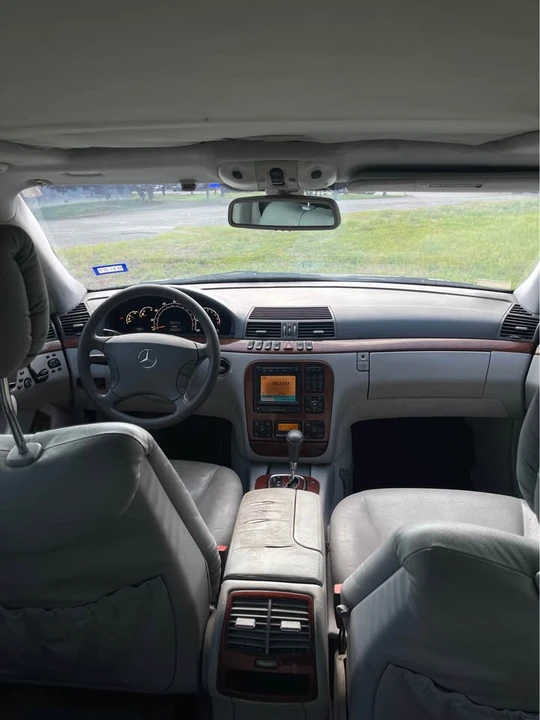 2000 Mercedes-Benz W220 S-Class - Image 7 of 10