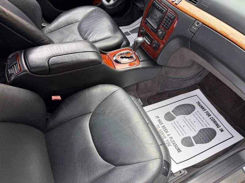 2000 Mercedes-Benz W220 S-Class - Image 14 of 17