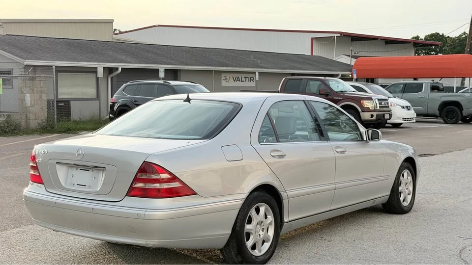 2000 Mercedes-Benz W220 S-Class - Image 8 of 12