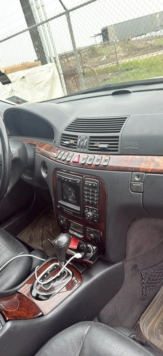 2000 Mercedes-Benz W220 S-Class - Image 6 of 6