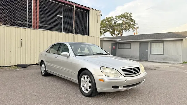 2000 Mercedes-Benz S-Class S 500 Sedan 4D