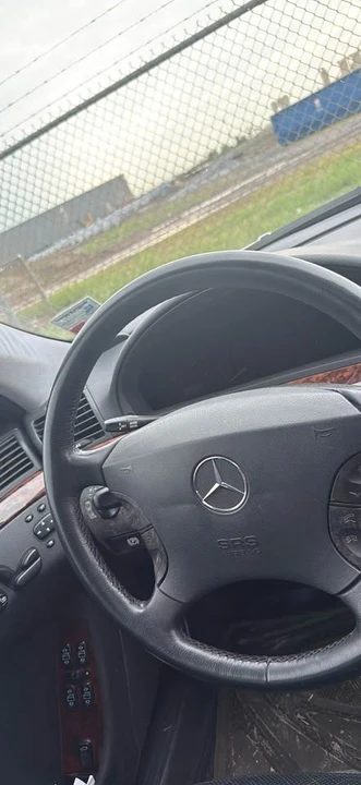 2000 Mercedes-Benz W220 S-Class - Image 4 of 6