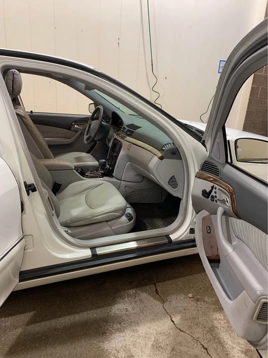 2000 Mercedes-Benz W220 S-Class - Image 6 of 20