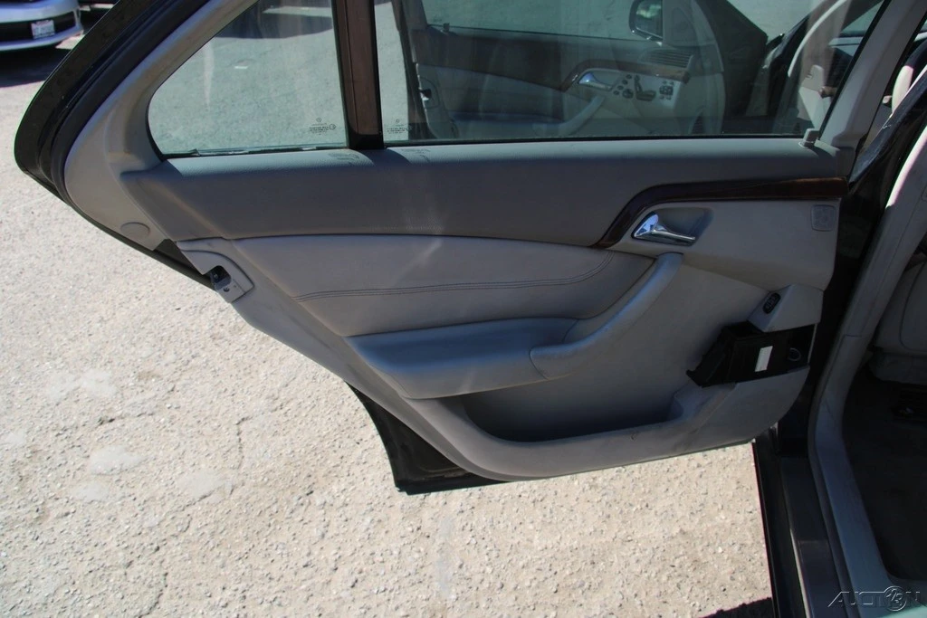 2000 Mercedes-Benz W220 S-Class - Image 20 of 21