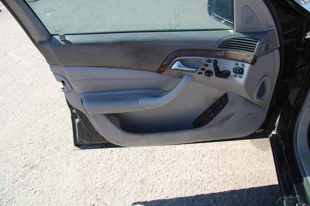2000 Mercedes-Benz W220 S-Class - Image 15 of 21