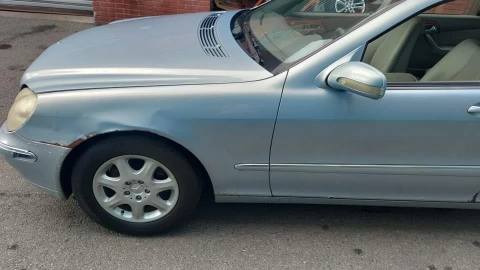 2000 Mercedes-Benz W220 S-Class - Image 11 of 21