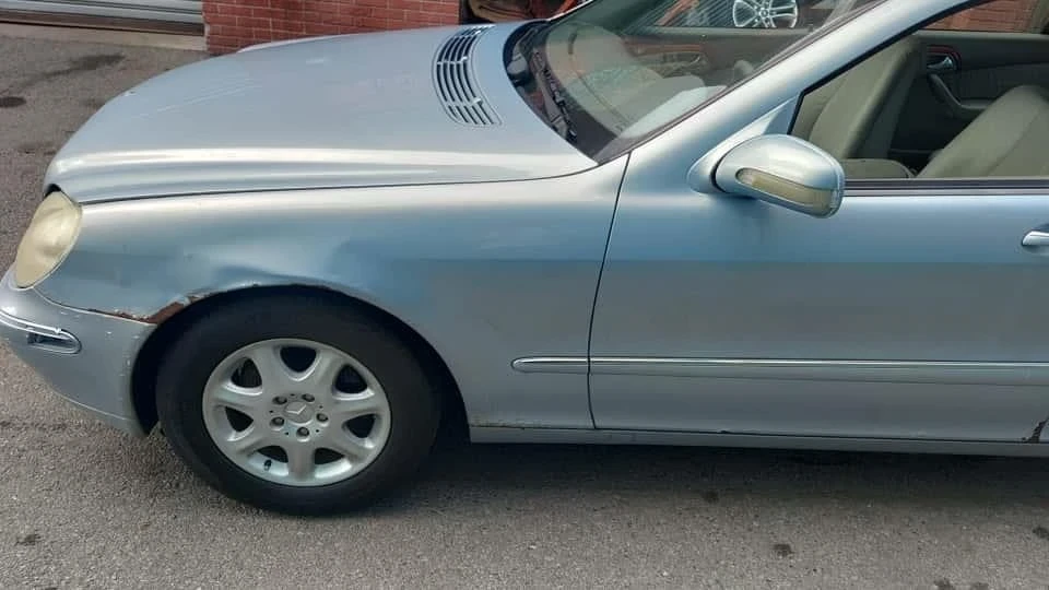 2000 Mercedes-Benz W220 S-Class - Image 9 of 21