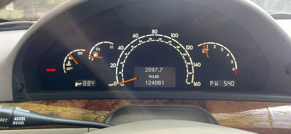 2000 Mercedes-Benz W220 S-Class - Image 2 of 6