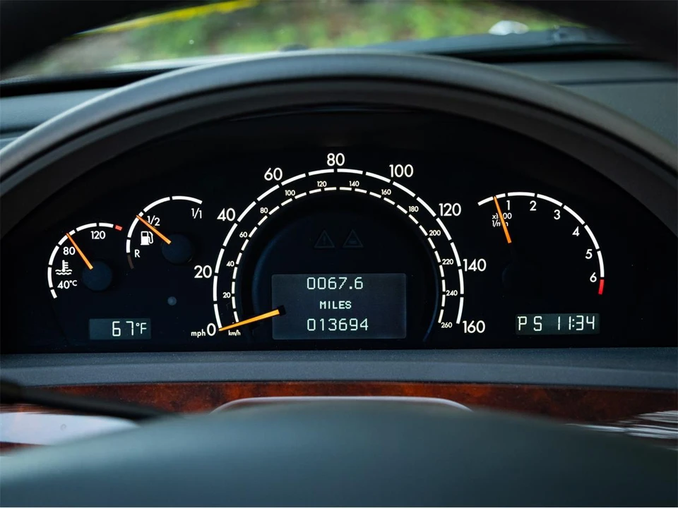 2000 Mercedes-Benz W220 S-Class - Image 22 of 31