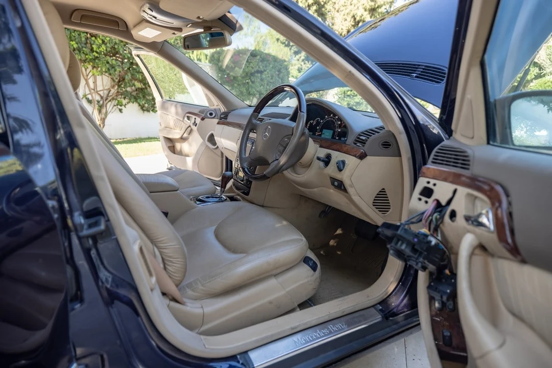 2000 Mercedes-Benz W220 S-Class - Image 24 of 30