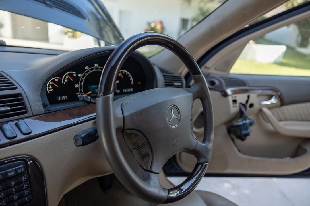 2000 Mercedes-Benz W220 S-Class - Image 27 of 30
