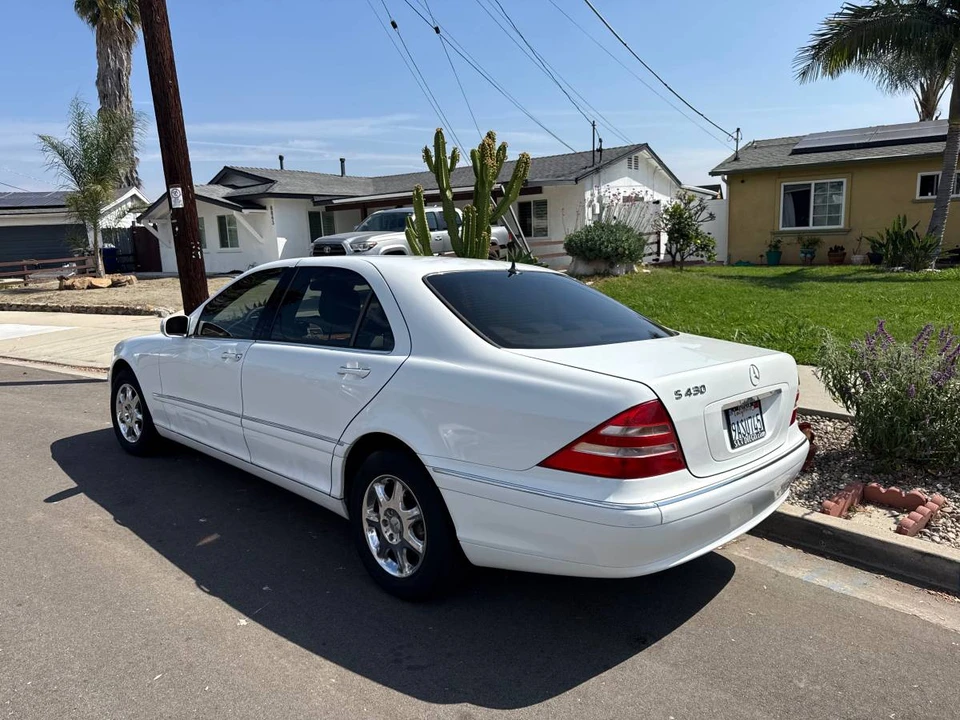 2000 Mercedes-Benz W220 S-Class - Image 2 of 5