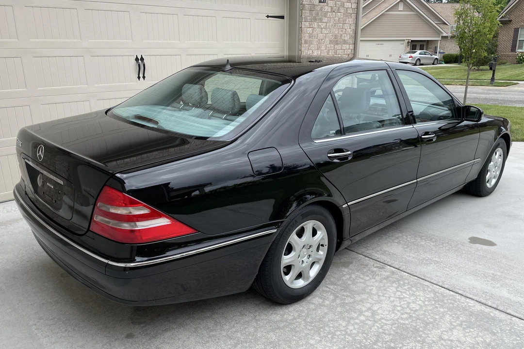 2000 Mercedes-Benz W220 S-Class - Image 4 of 31