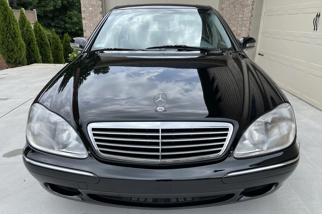 2000 Mercedes-Benz W220 S-Class - Image 2 of 31