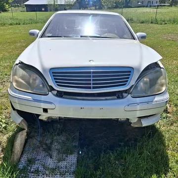 2000 Mercedes-Benz S500 AMG