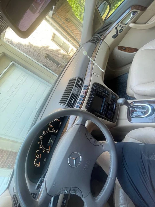 2000 Mercedes-Benz W220 S-Class - Image 9 of 11