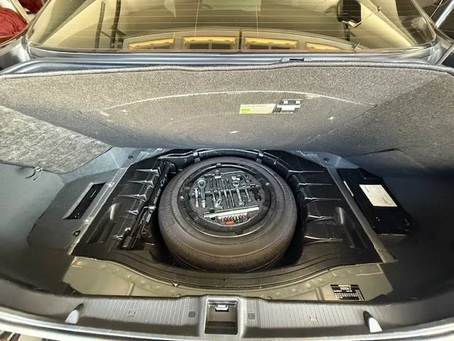 2000 Mercedes-Benz W220 S-Class - Image 10 of 11