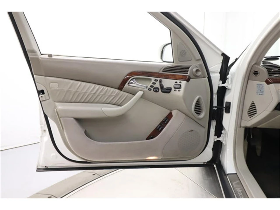 2000 Mercedes-Benz W220 S-Class - Image 22 of 31