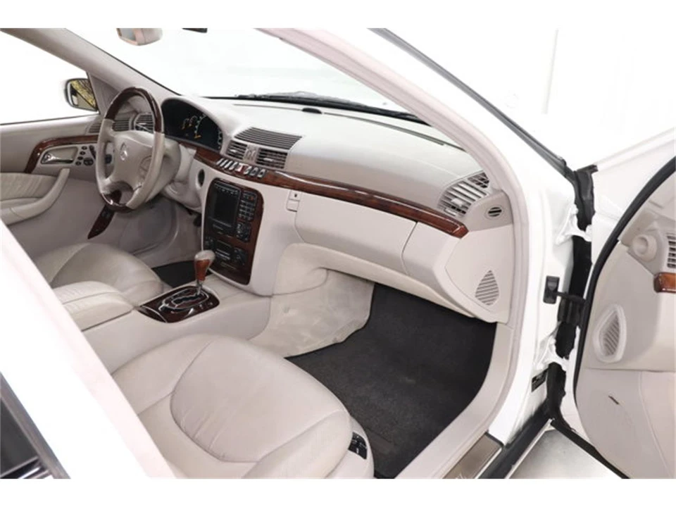 2000 Mercedes-Benz W220 S-Class - Image 16 of 31