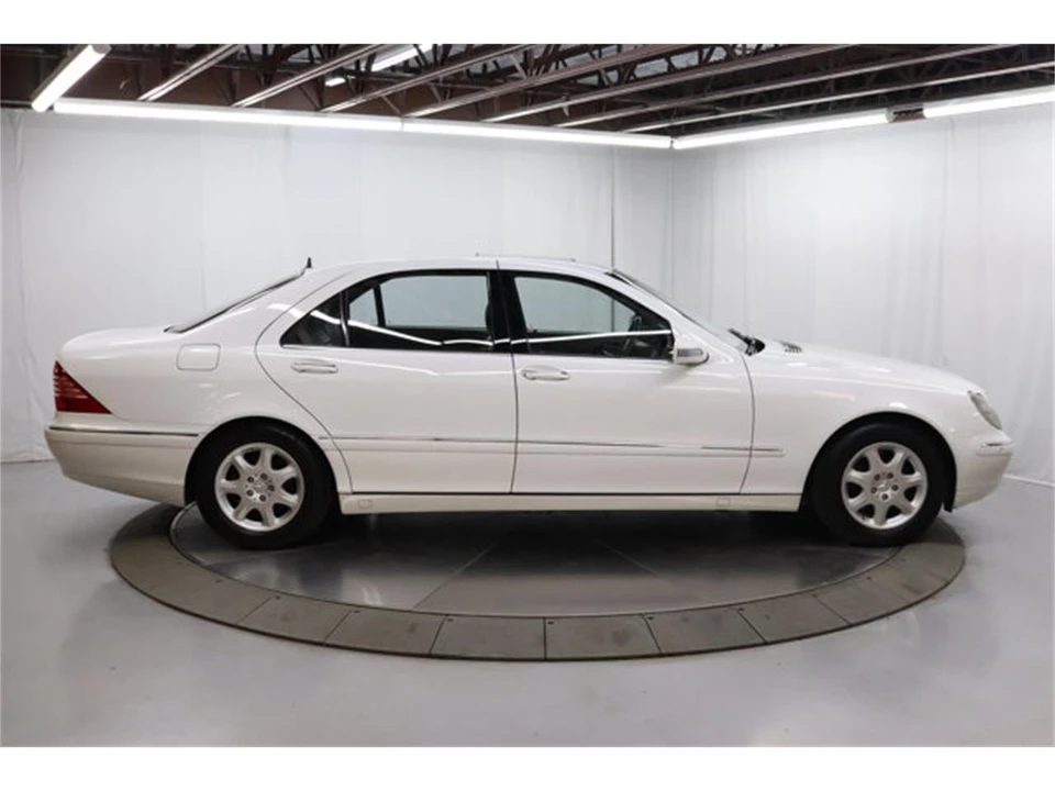 2000 Mercedes-Benz W220 S-Class - Image 8 of 31