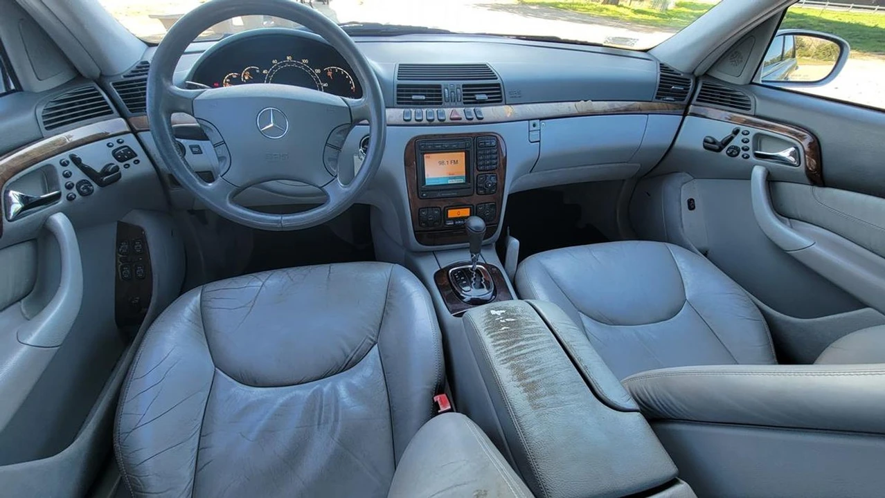 2000 Mercedes-Benz W220 S-Class - Image 8 of 21