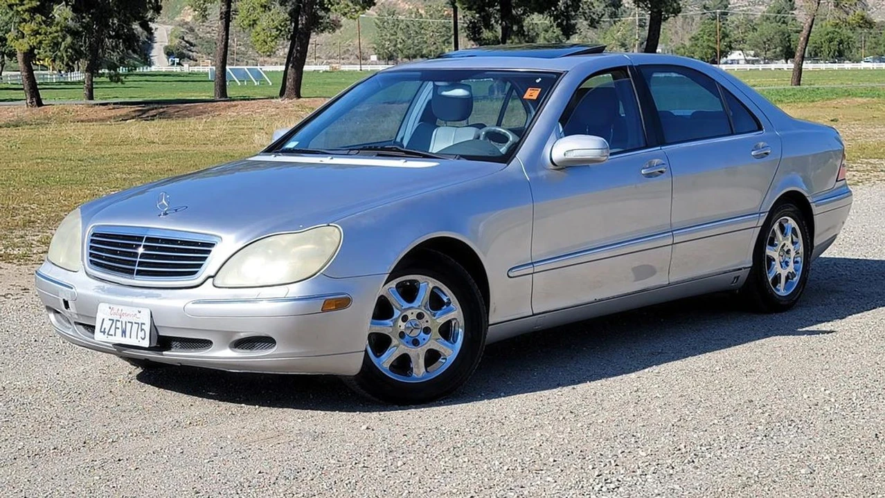 2000 Mercedes-Benz W220 S-Class - Image 2 of 21