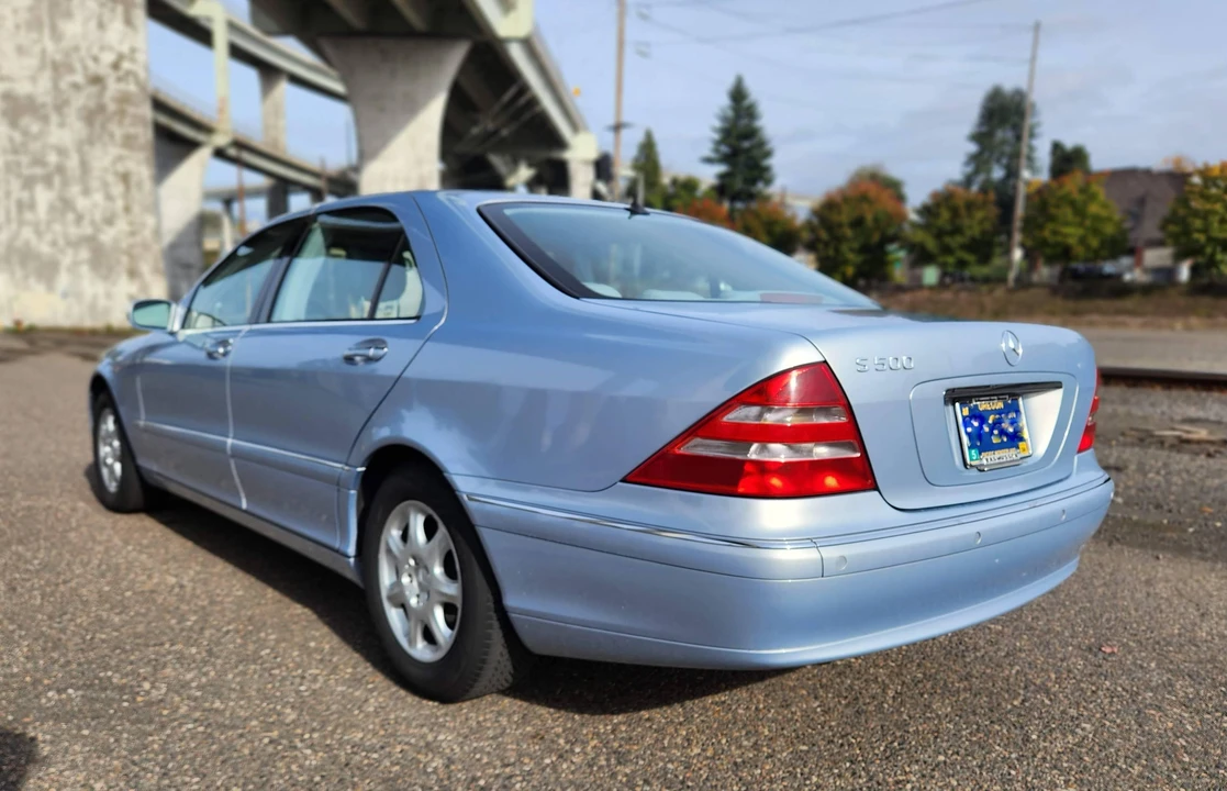 2000 Mercedes-Benz W220 S-Class - Image 9 of 31