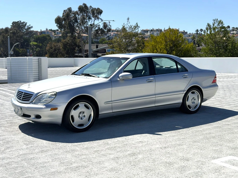 2000 Mercedes-Benz W220 S-Class - Image 3 of 31