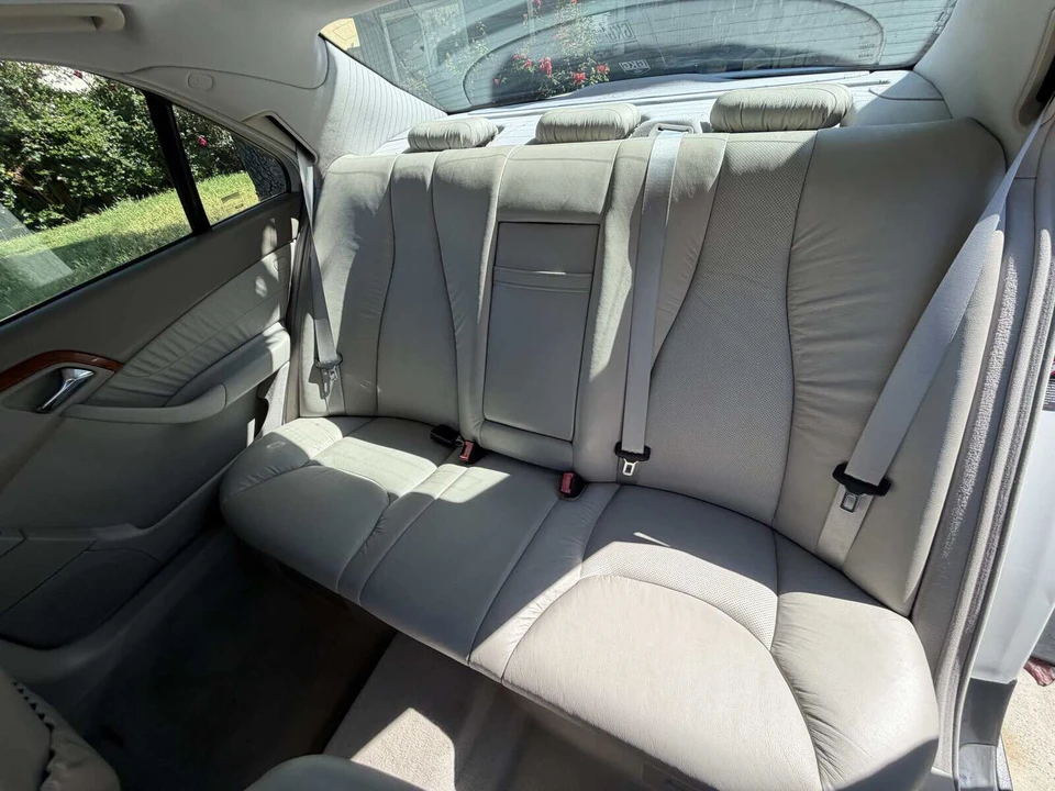 2000 Mercedes-Benz W220 S-Class - Image 13 of 26