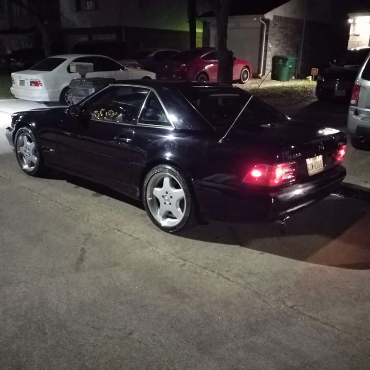 2000 Mercedes-Benz R129 SL-Class - Image 11 of 16