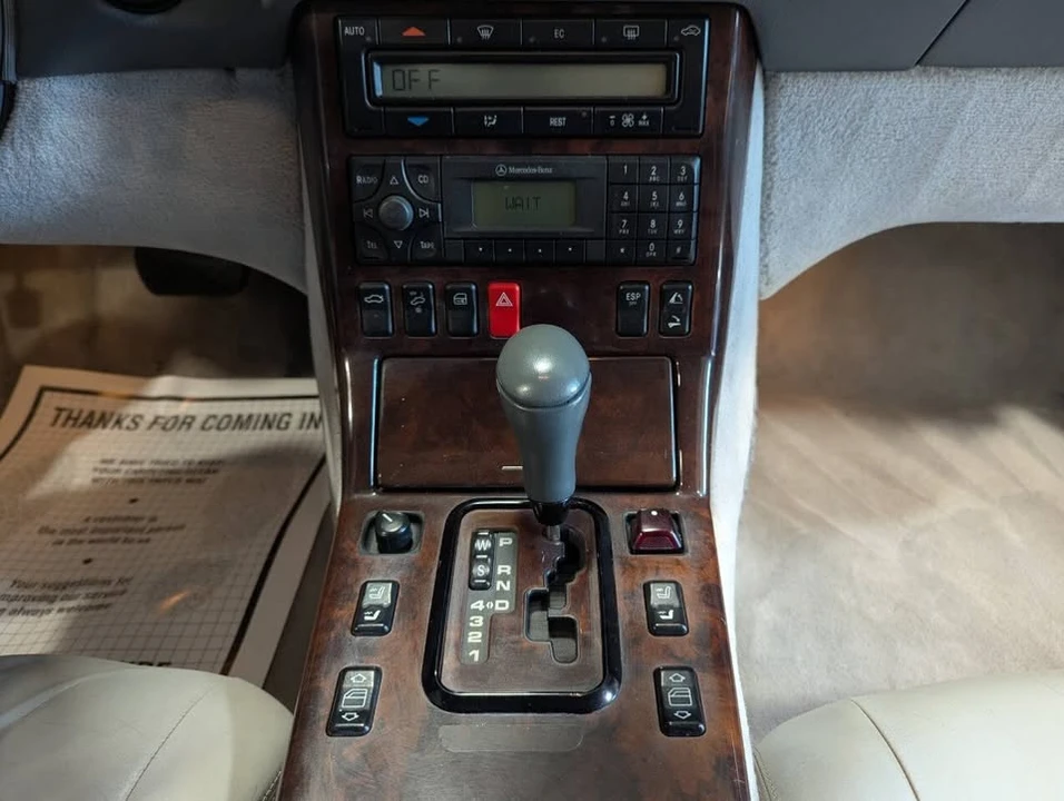2000 Mercedes-Benz R129 SL-Class - Image 11 of 12