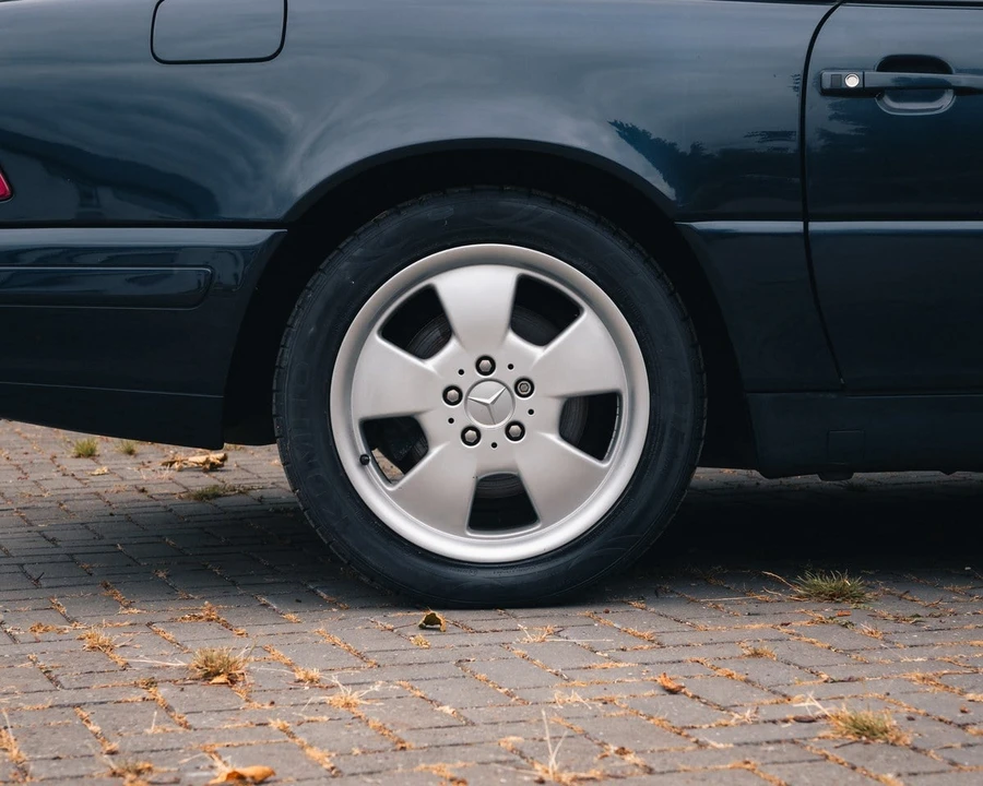 2000 Mercedes-Benz R129 SL-Class - Image 26 of 30