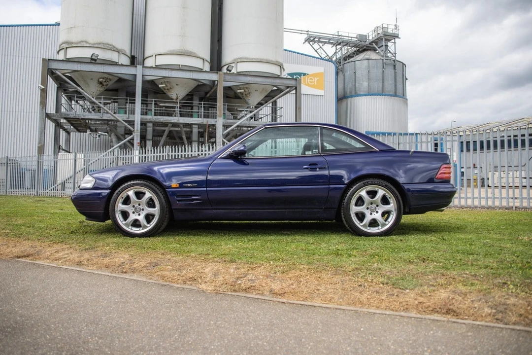 2000 Mercedes-Benz R129 SL-Class - Image 8 of 30