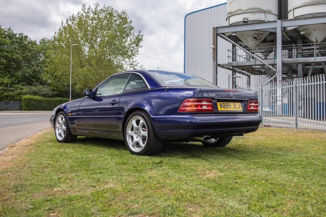 2000 Mercedes-Benz R129 SL-Class - Image 9 of 30