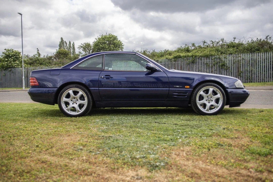 2000 Mercedes-Benz R129 SL-Class - Image 11 of 30