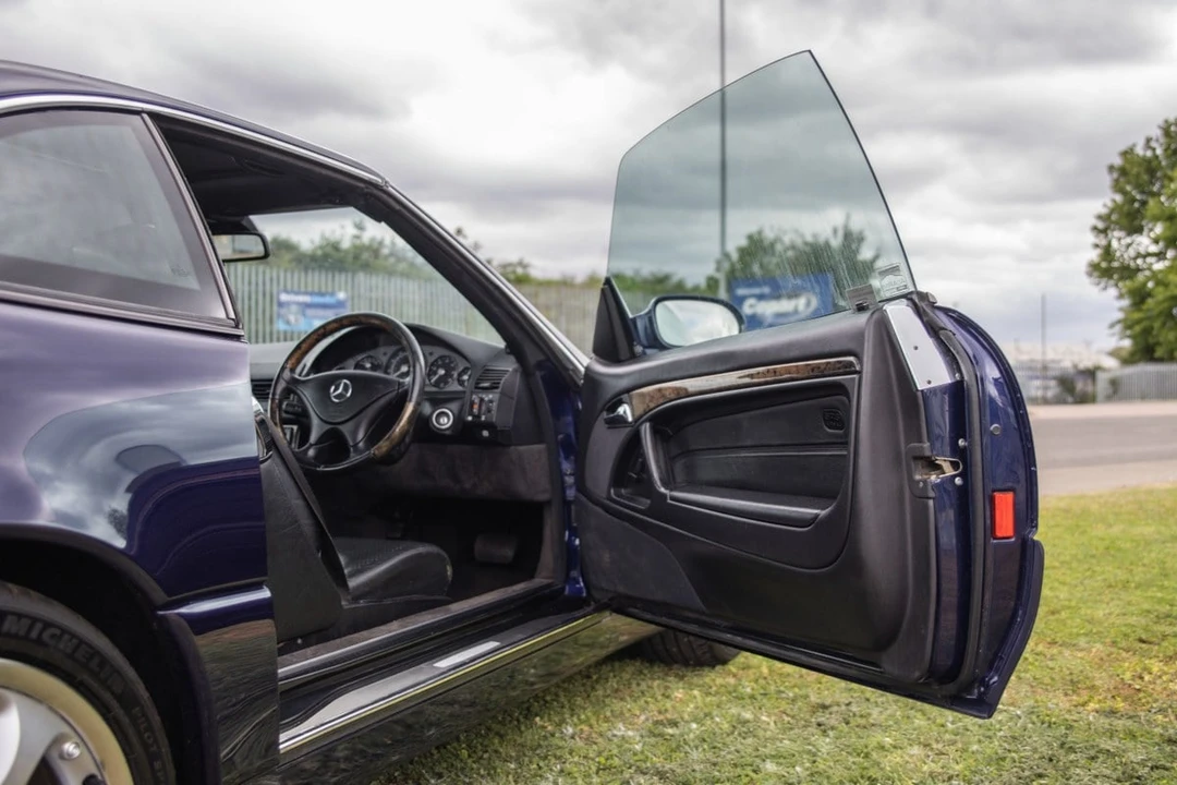 2000 Mercedes-Benz R129 SL-Class - Image 24 of 30