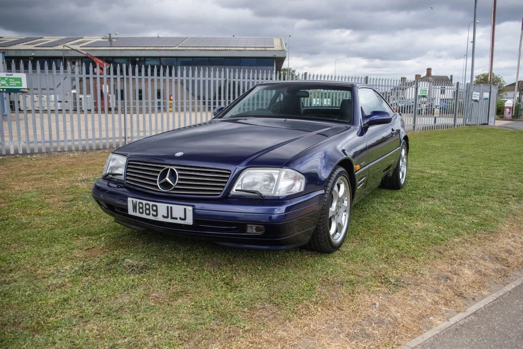 2000 Mercedes-Benz R129 SL-Class - Image 17 of 30