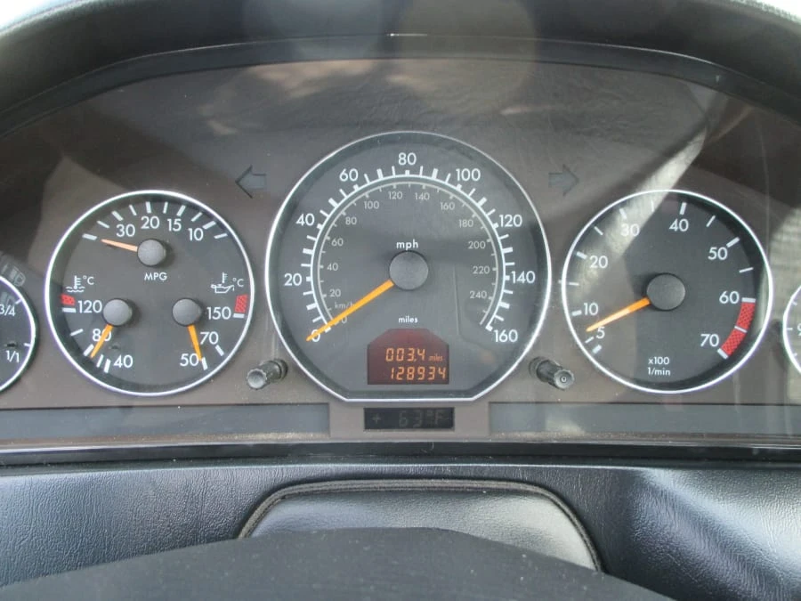 2000 Mercedes-Benz R129 SL-Class - Image 6 of 11