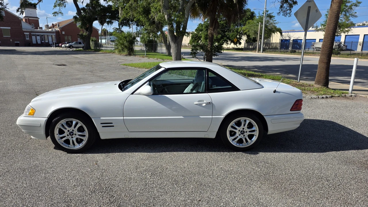 2000 Mercedes-Benz R129 SL-Class - Image 5 of 31