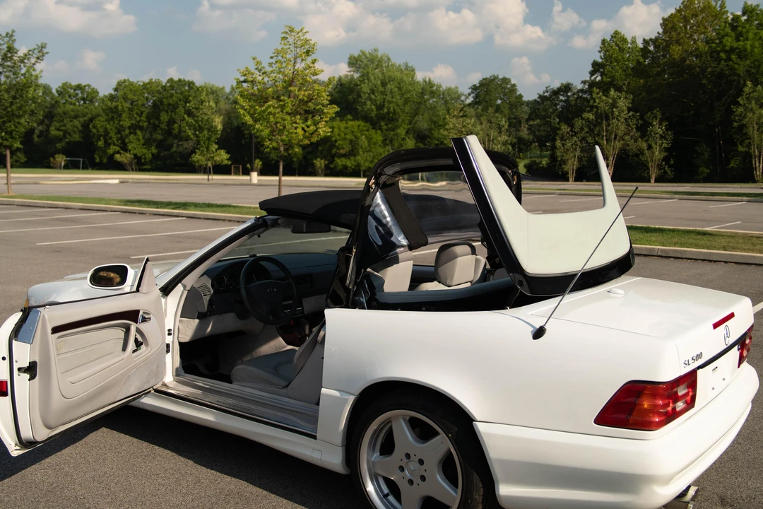 2000 Mercedes-Benz R129 SL-Class - Image 23 of 31