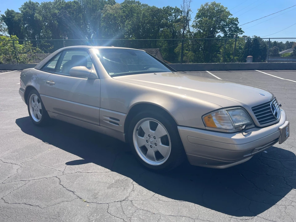 2000 Mercedes-Benz R129 SL-Class - Image 10 of 31